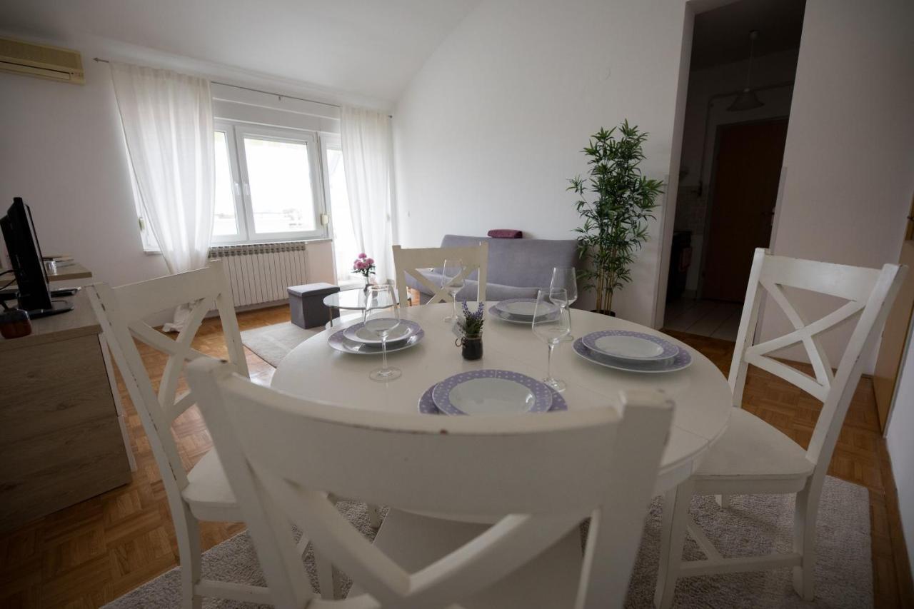 Ferienwohnung Apartman Ana Osijek Exterior foto