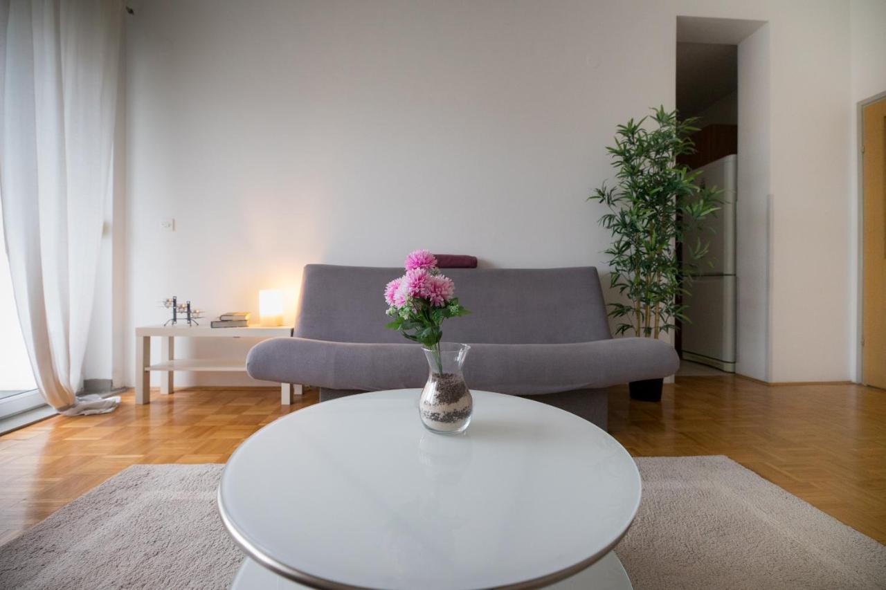 Ferienwohnung Apartman Ana Osijek Exterior foto